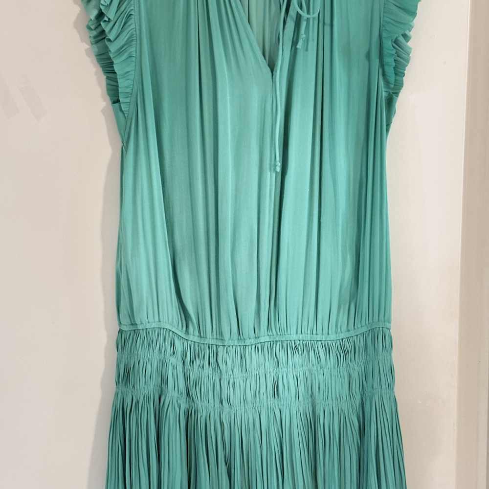 Elegant Teal Pleated Dress
